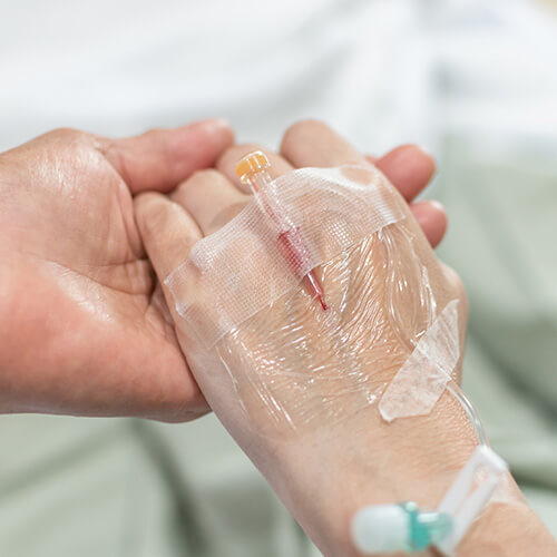 Die Palliativpflege zählt zu den schwierigsten Aufgaben im Bereich der Pflege.